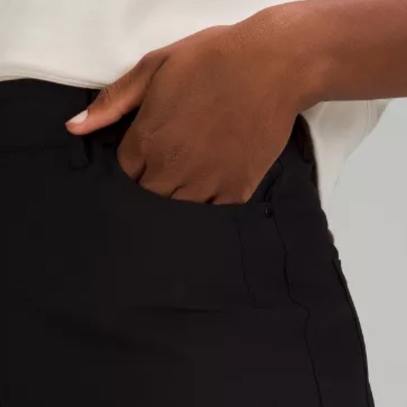 Lululemon City Sleek high rise 5 pocket shorts - Picture 4 of 7